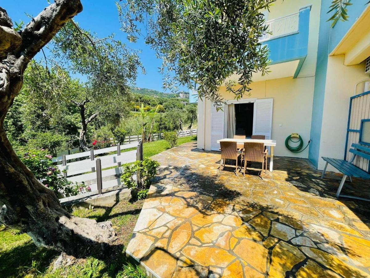 Triantis Apartments Lygia  Exterior photo