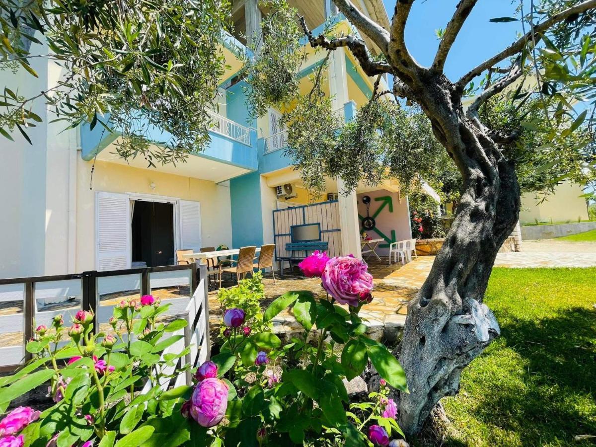 Triantis Apartments Lygia  Exterior photo