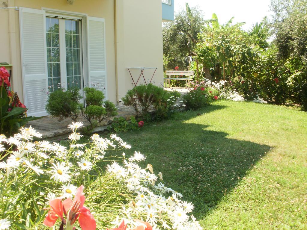 Triantis Apartments Lygia  Room photo
